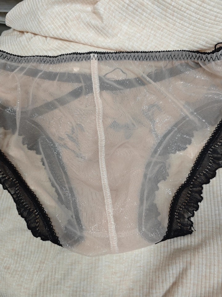 Men's Elegant Embroidery Lace  - Pouch Boxer Pouch ulasan dan harga